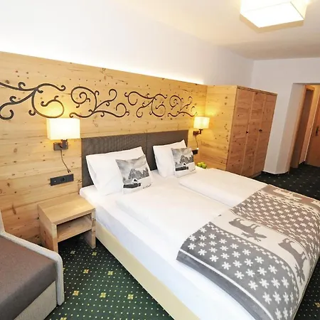 Hotel Maria 3*
